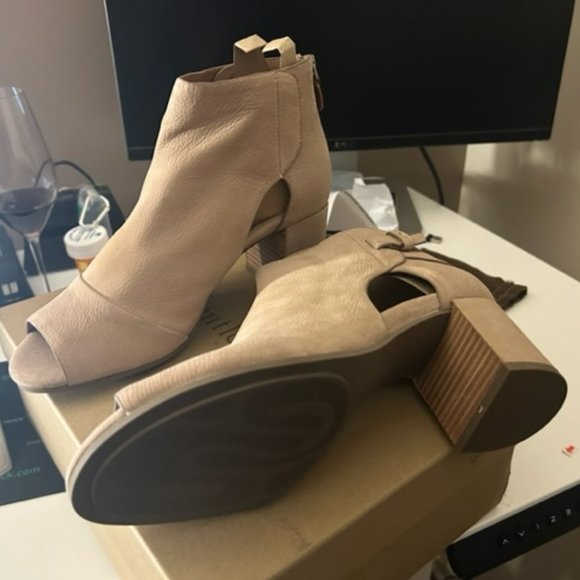 KENNETH COLE Open Toe CHARLENE BOOTIE GENTLE SOULS (NEW) (SIZE 9) - Picture 4 of 15